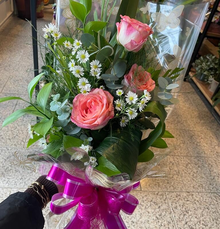 628787d0-e08d-4b91-a712-4d4d5d93c257 (1)