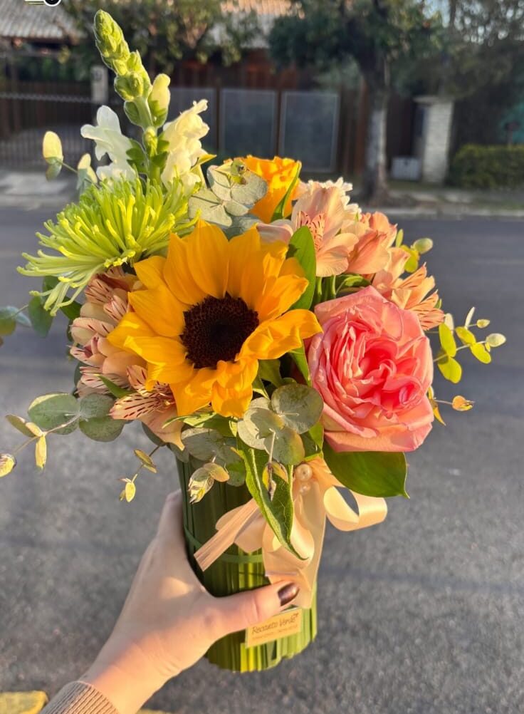 a627ee85-c698-4e9c-8e69-379f80d16ac3