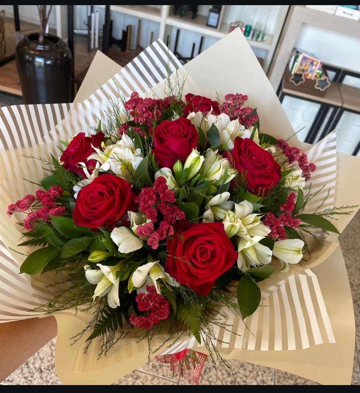 c0977463-fe6d-4176-b104-c0ea736eef7e