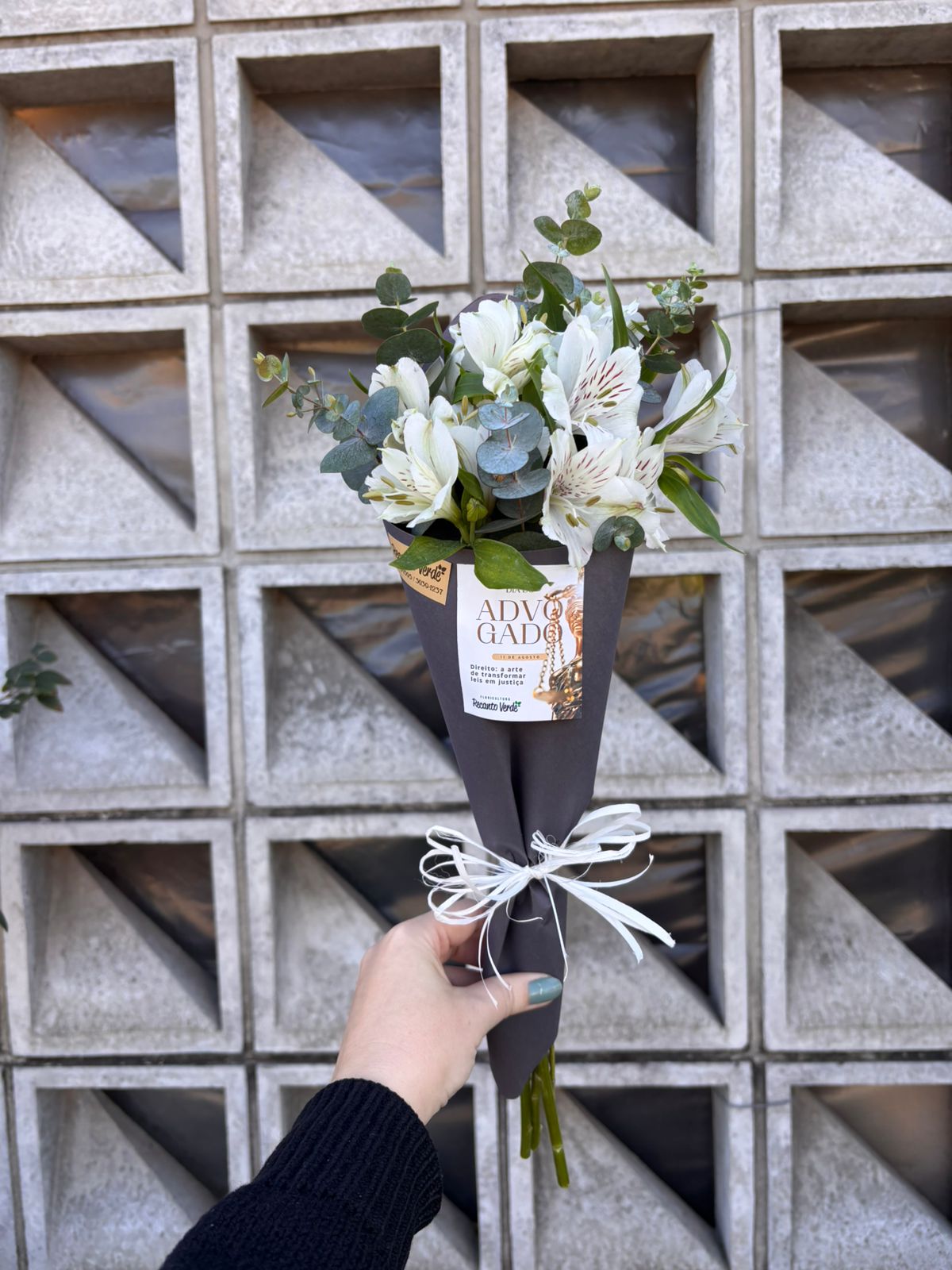 e63c8695-73a0-493d-8642-478e8fed546f